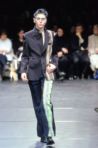 Look 49
